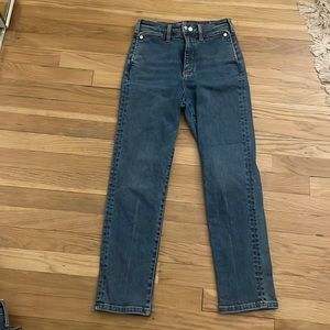 Pilcro High Rise Cigarette Jeans 26